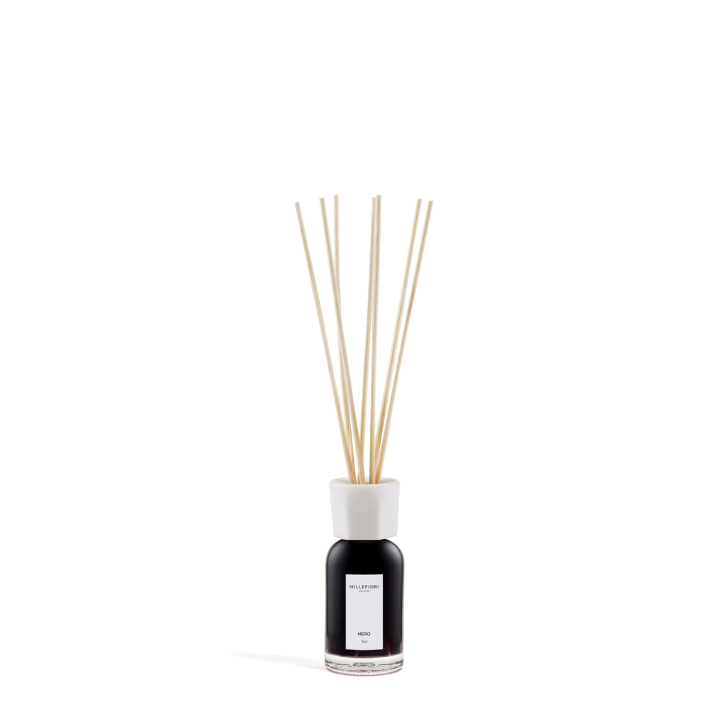 Milano Geurstokjes 100 ml Nero